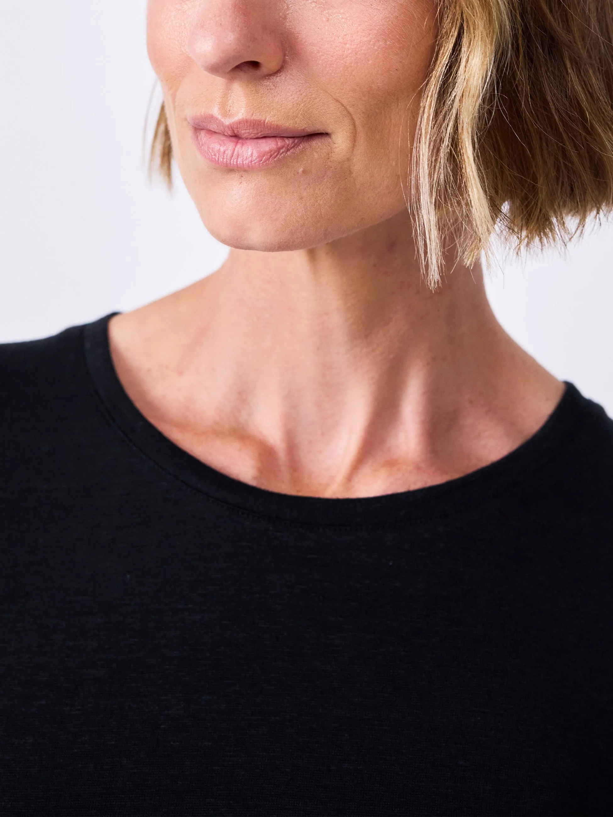 Slub Linen Top - Black sold by Dharma Bums product image thumbnail 4