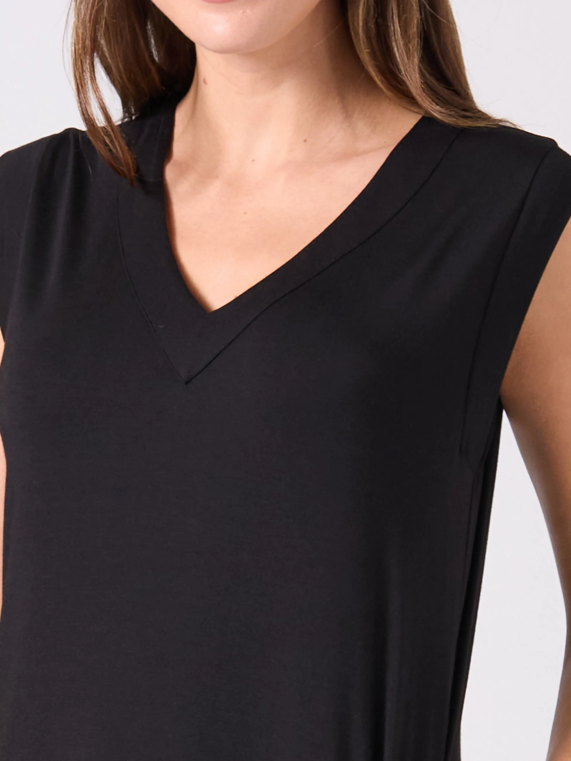 Everly V Neck Maxi Dress - Black sold by Dharma Bums product image thumbnail 2