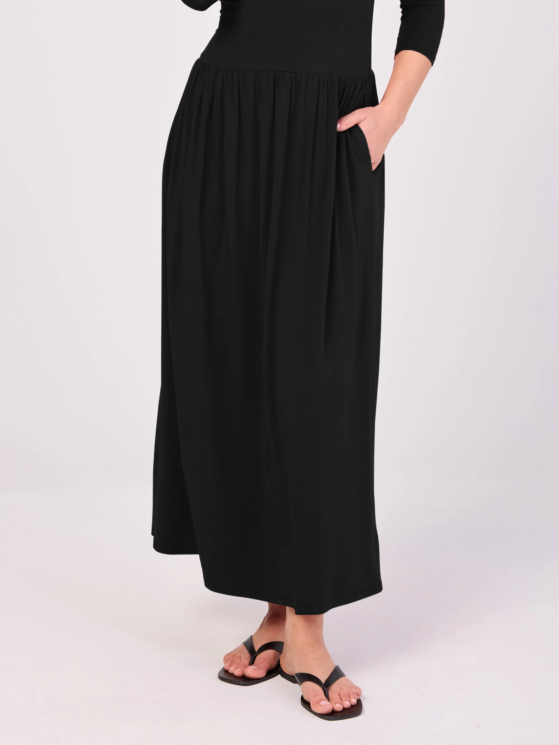 7/8 Sleeve Essential Maxi Dress Black sold by Dharma Bums product image thumbnail 4