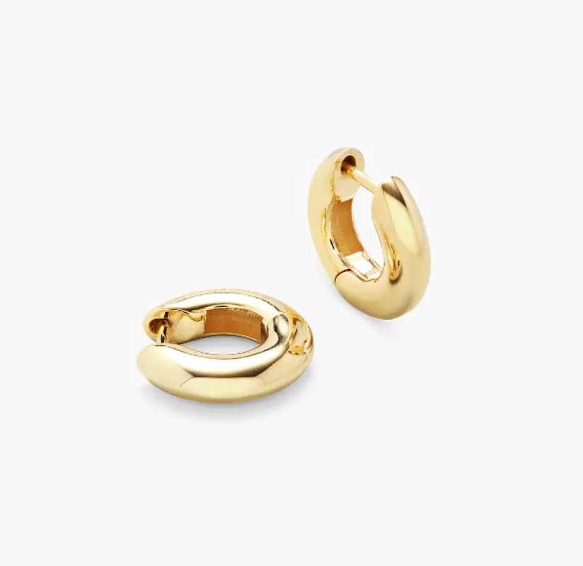 Philippa Studios - Bold Hoops Small sold by Diamanthuset