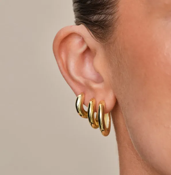 Philippa Studios - Bold Hoops Small sold by Diamanthuset product image thumbnail 2