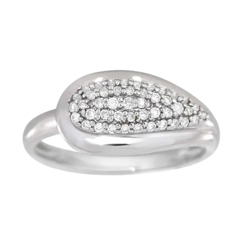 Diamantring i hvitt/gult gull, 0.25CT TWSI sold by Diamanthuset