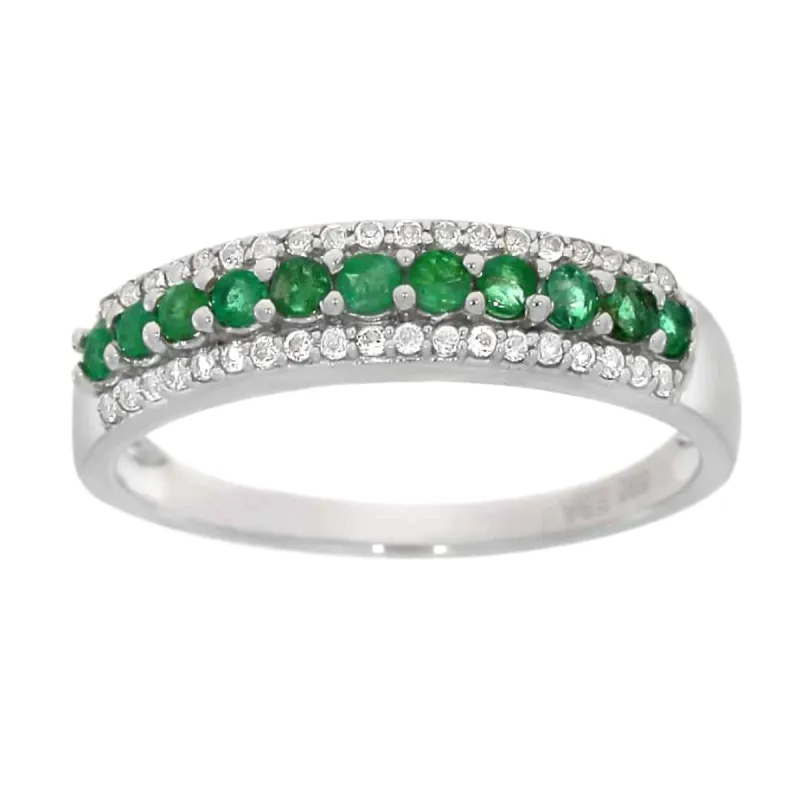 Ring 14kt hvitt gull med hvit topas og smaragd sold by Diamanthuset