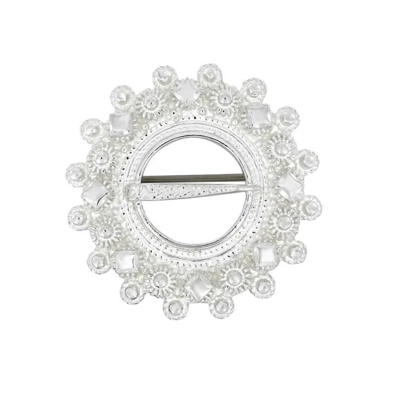 Halsring i sølv til Agder bunad sold by Diamanthuset