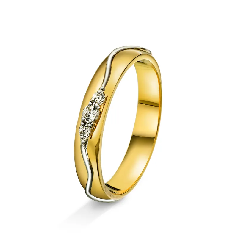 Amore giftering i tofarget gull, 0.10ct tw/si diamanter, 3.5mm sold by Diamanthuset
