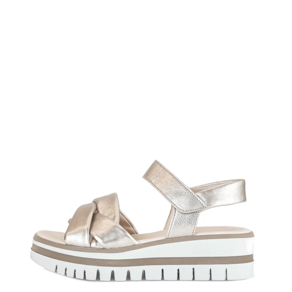 Gabor Sandalen 44.622.62 Champagne sold by Donelli product image thumbnail 2