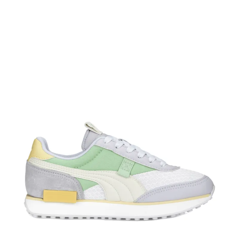 Puma Sneakers 383683-04 Licht Groen sold by Donelli