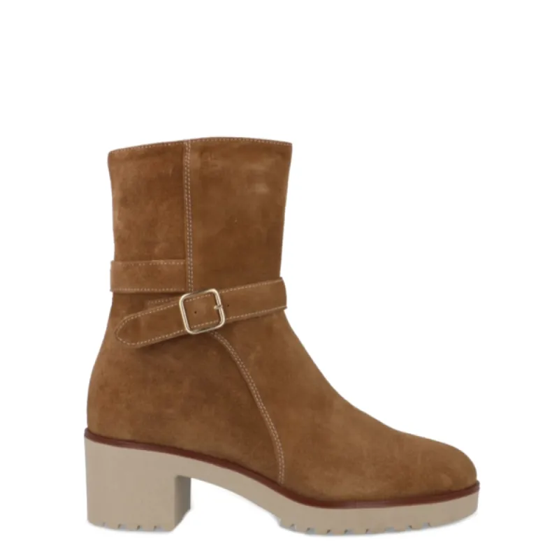 DL Sport Enkellaarsjes 6411 Licht Bruin sold by Donelli