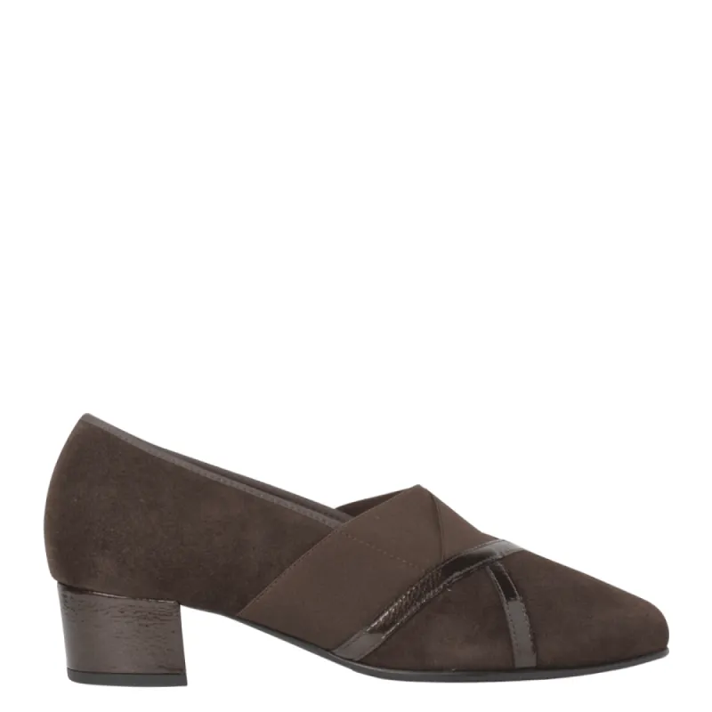 Hassia Pumps 4-30-3335 Bruin sold by Donelli