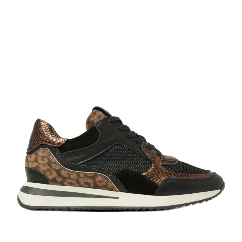 Via Vai Veterschoenen 57116-11-1071 Zwart sold by Donelli