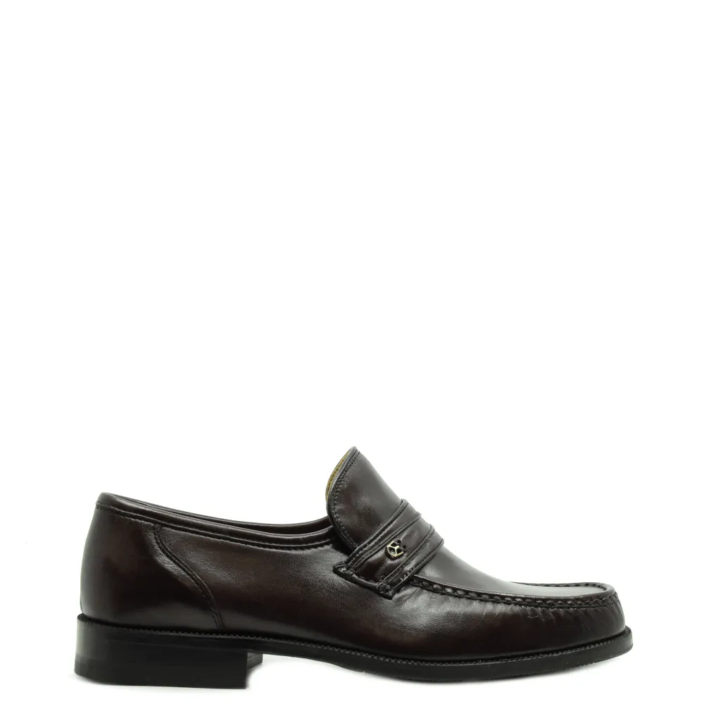 Donelli Instappers 756 Bordeaux sold by Donelli