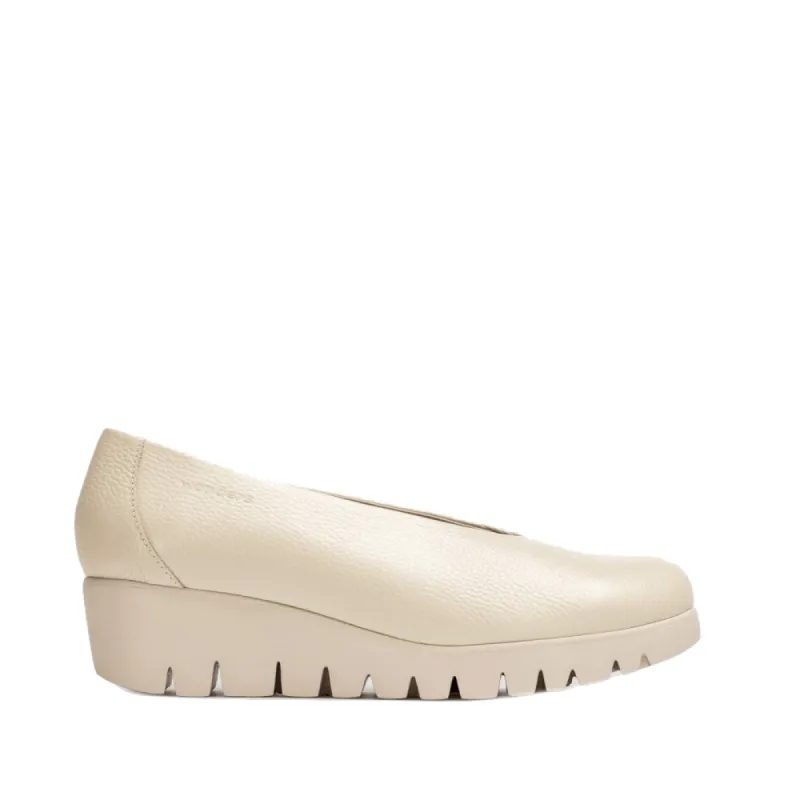 Wonders Instappers C-33100 Beige sold by Donelli