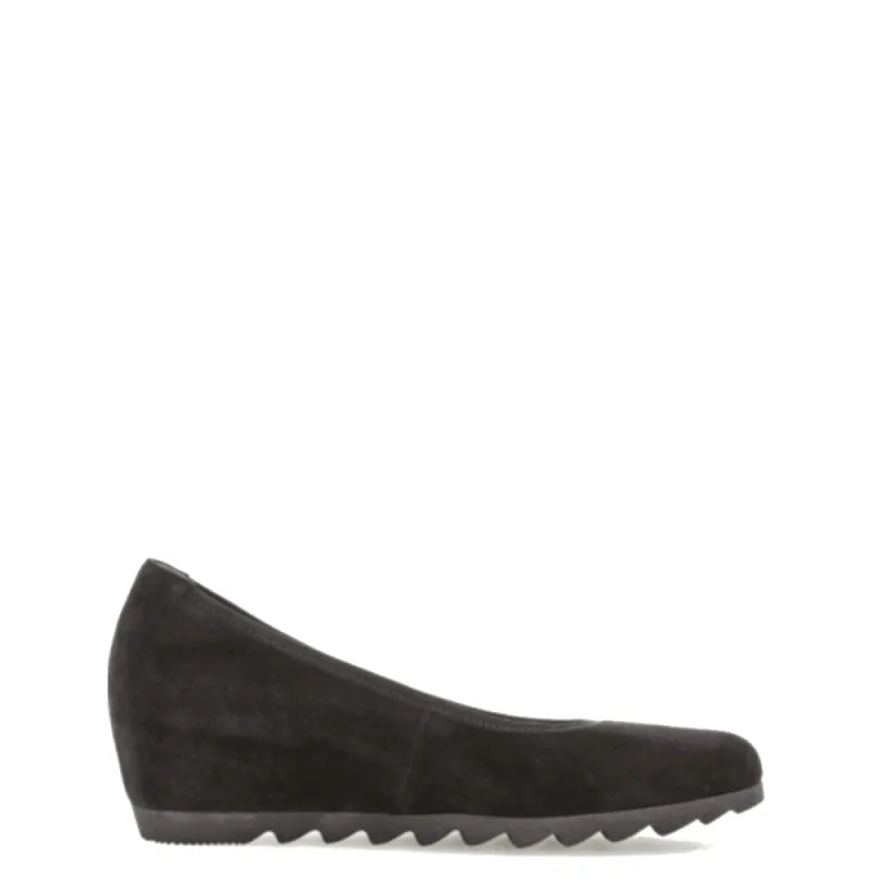 Gabor Pumps 05.320.17 Zwart sold by Donelli