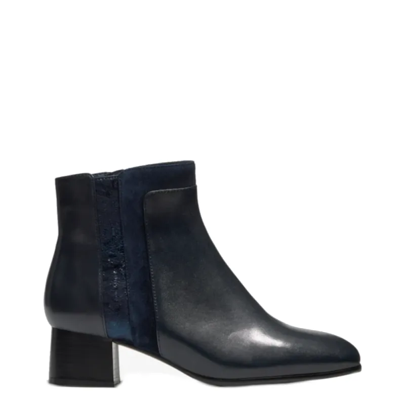 Regarde Le Ciel Enkellaarsjes Piera-07 Blauw sold by Donelli