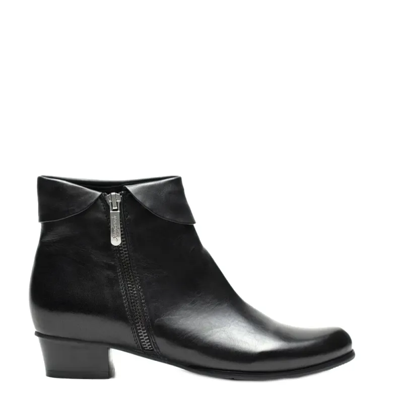 Regarde Le Ciel Enkellaarsjes Stefany-03 Zwart sold by Donelli