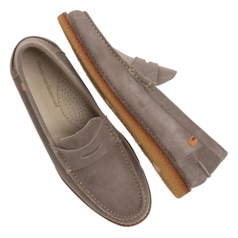 Floris van Bommel Instappers SFM-40034-22-01 Licht Bruin sold by Donelli product image thumbnail 2