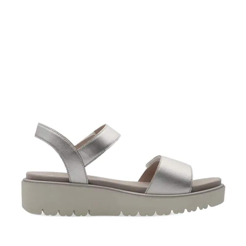 Arielle Shell Wooden Platform Sandal | Parallel