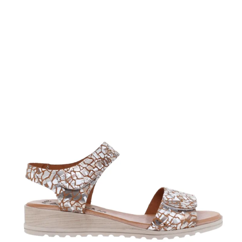 Donelli Sandalen 132 Cognac sold by Donelli