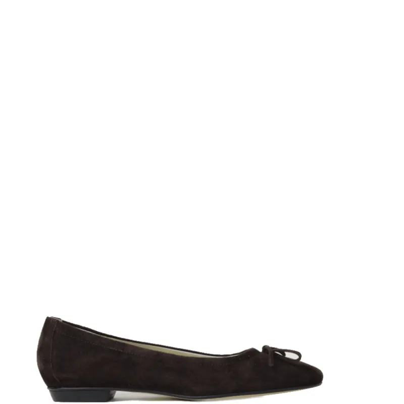 Donelli Instappers 2279 Bruin sold by Donelli