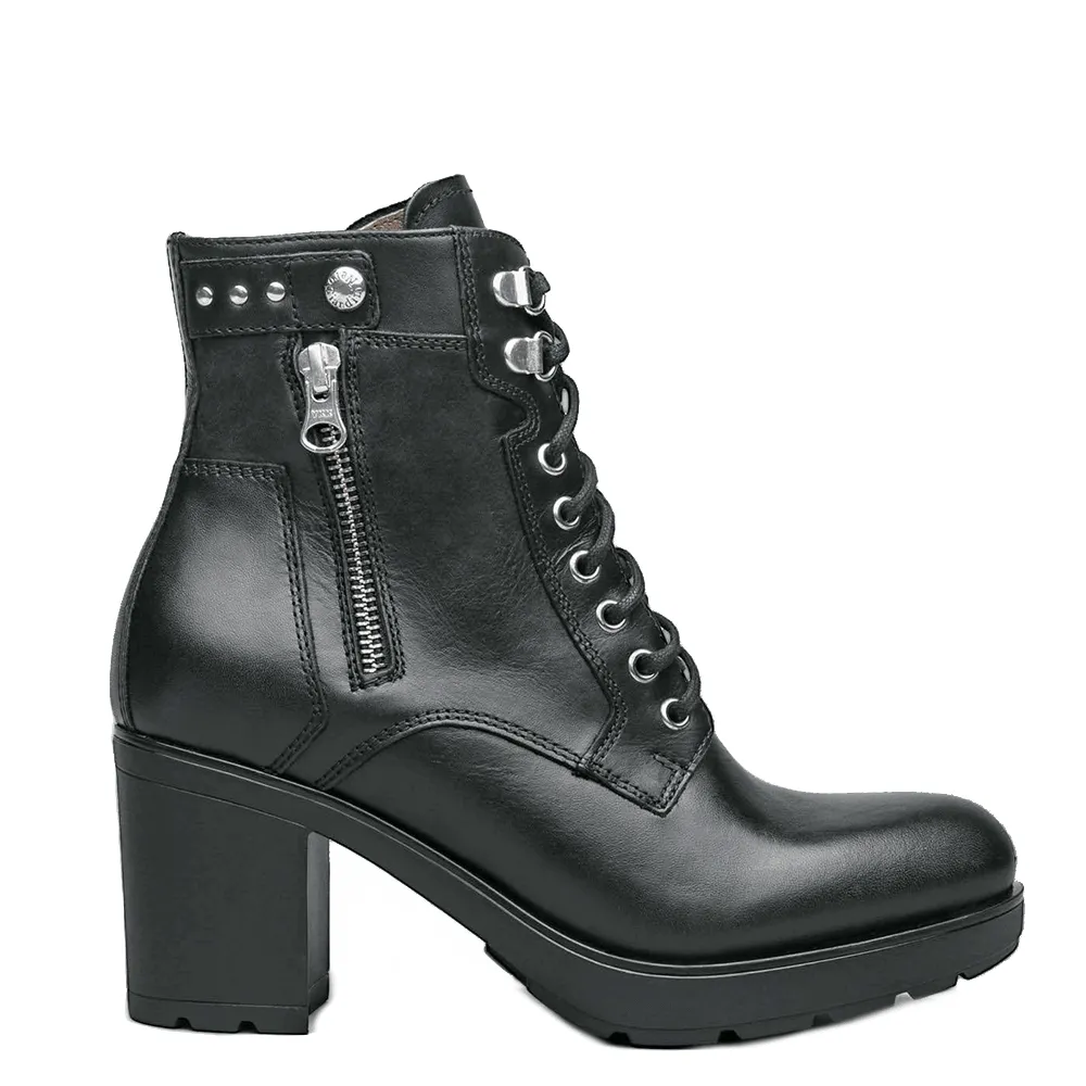 NeroGiardini Enkellaarsjes Zwart 014101D sold by Donelli