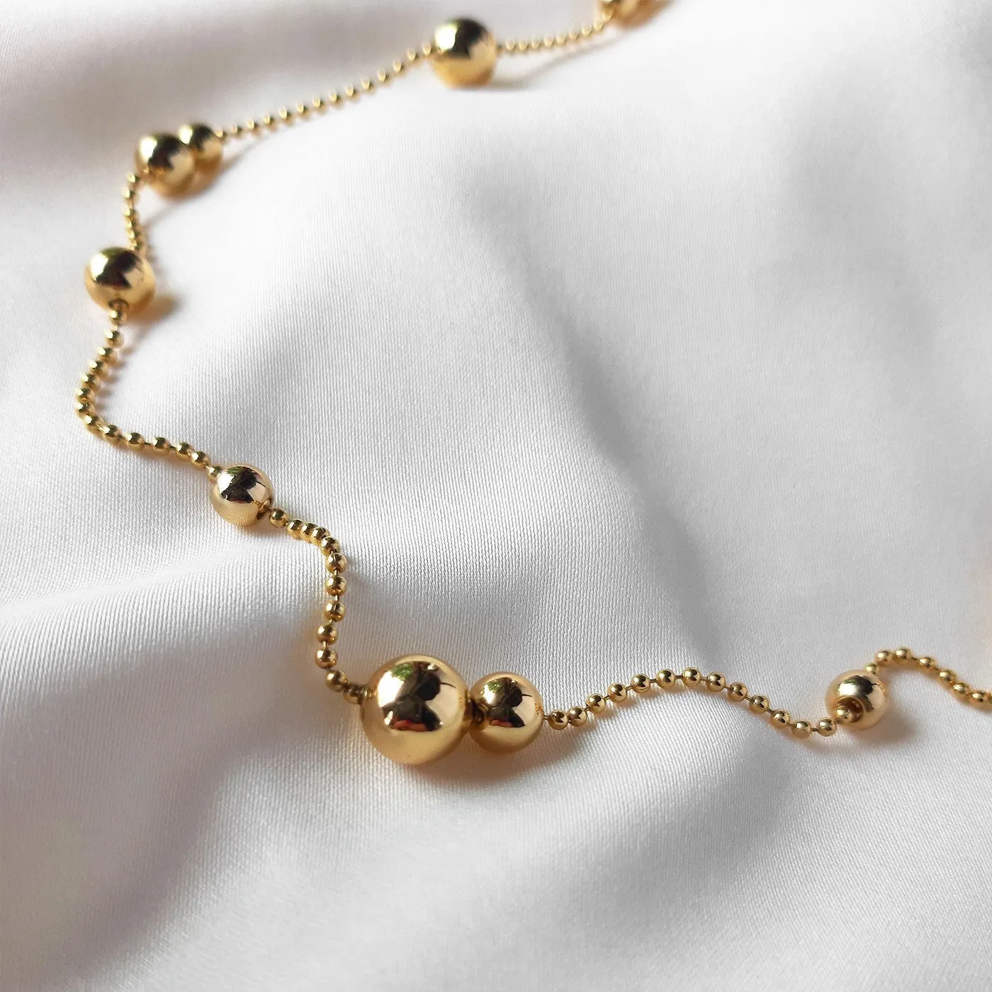 #SolarOrbits halskæde - 60 cm kuglekæde - 18 Karat forgyldning sold by Dropps by Szhirley product image thumbnail 3