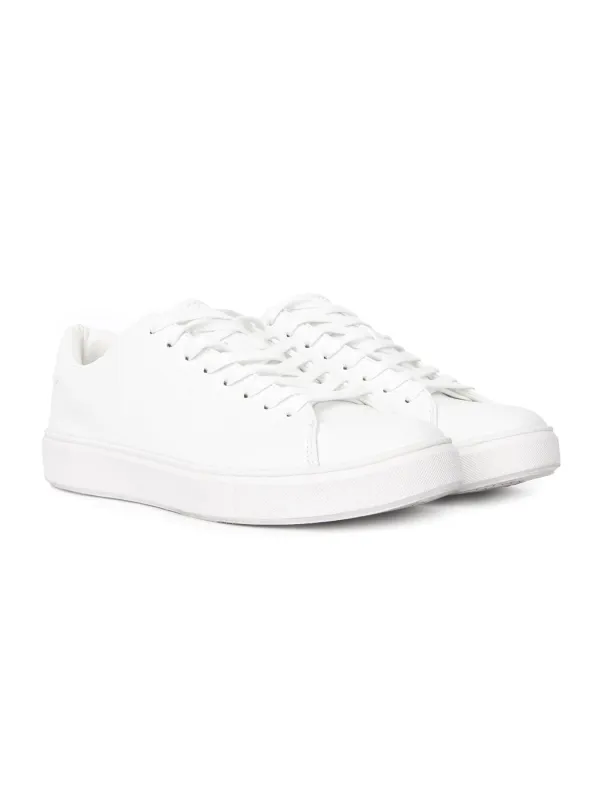 Kremes Trainers White sold by Duck and Cover