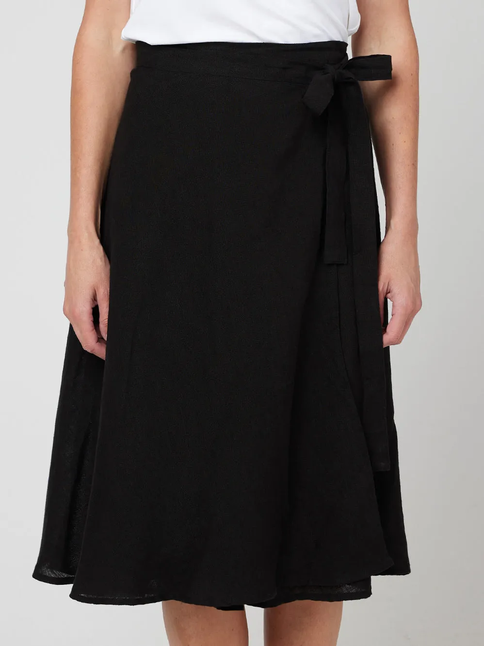 CAKE LINEN WRAP SKIRT sold by ENNI product image thumbnail 4