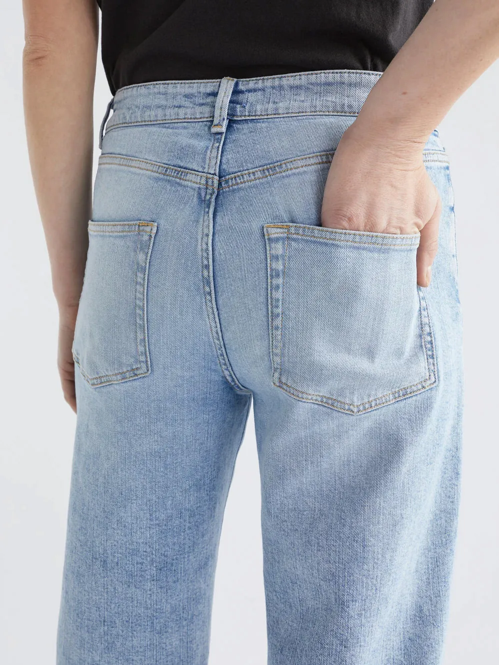 ELK VEN JEAN sold by ENNI product image thumbnail 3
