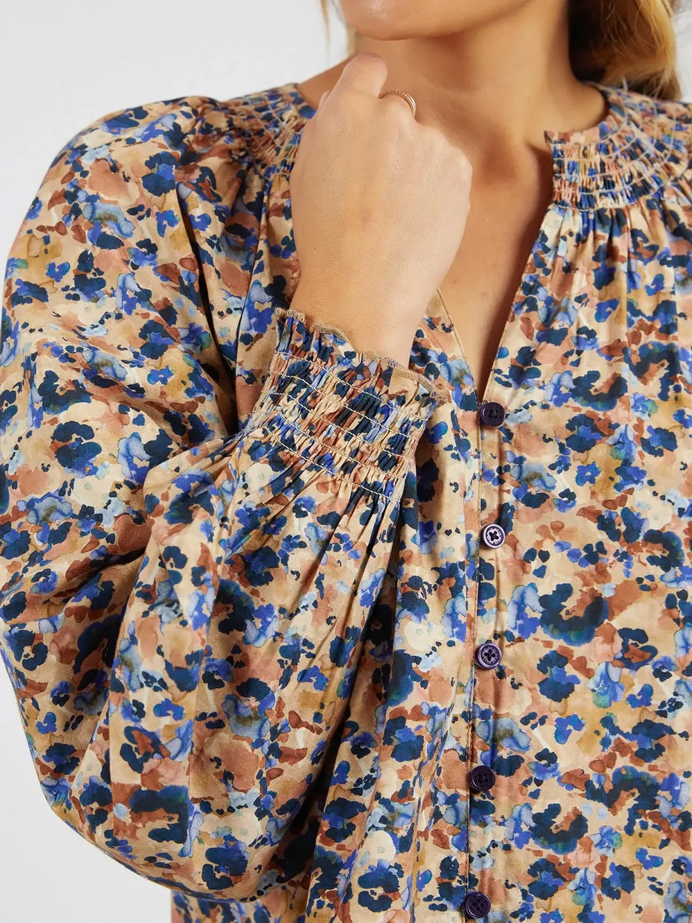 ELM PANORAMA BLOUSE sold by ENNI product image thumbnail 2