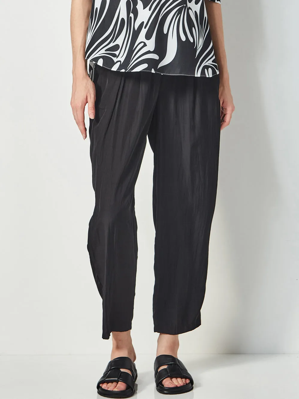 GLIDE BY VERGE SURREY PANT sold by ENNI