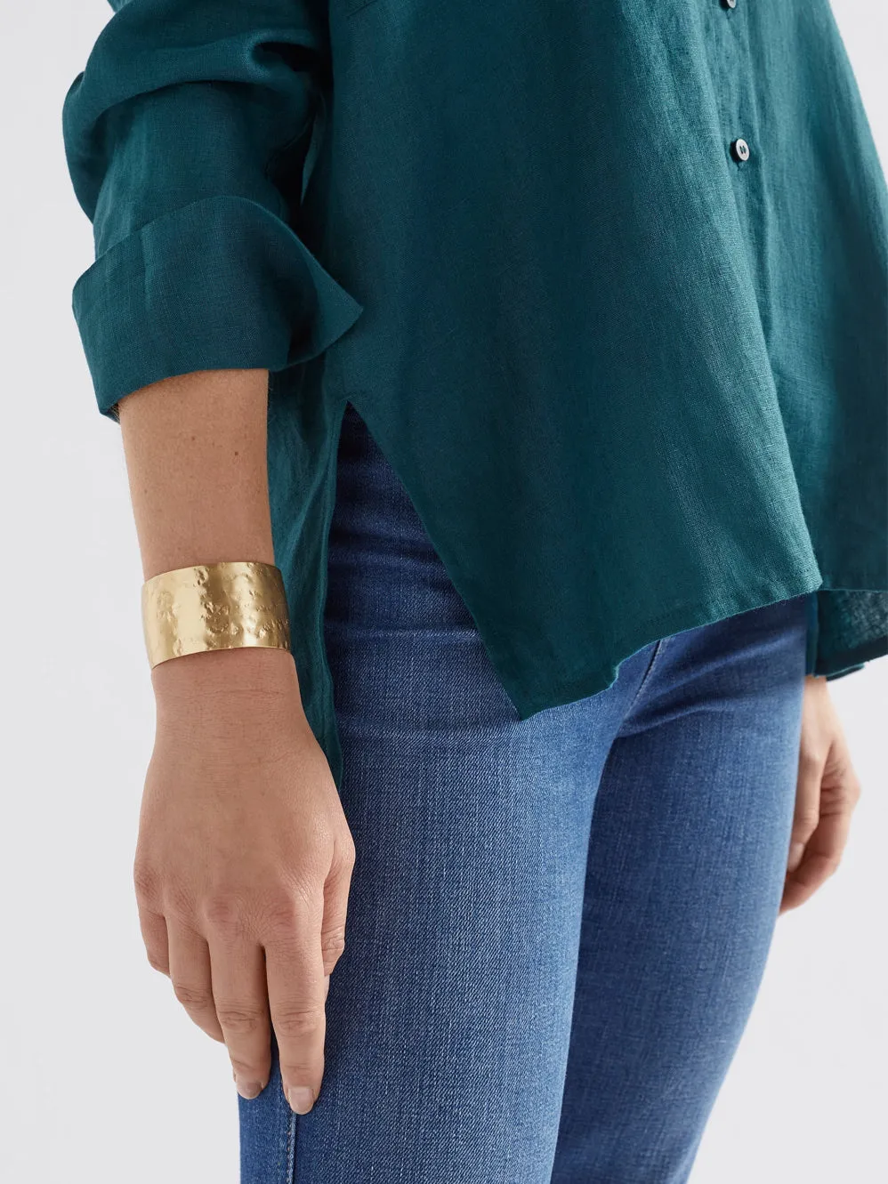 ELK GILD CUFF BANGLE sold by ENNI product image thumbnail 2