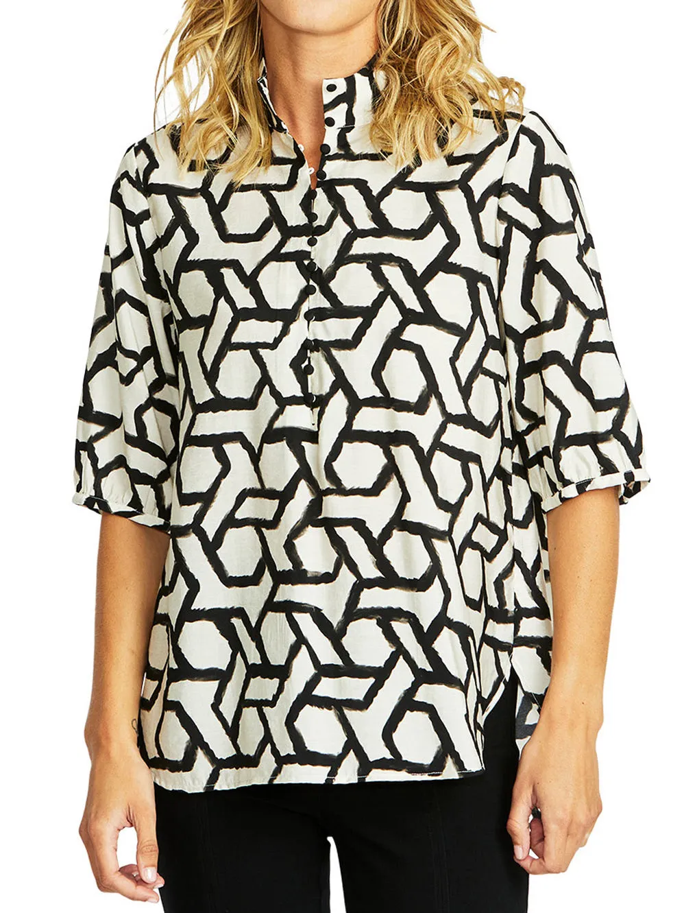 PINGPONG CAMILLE BUTTON TOP sold by ENNI