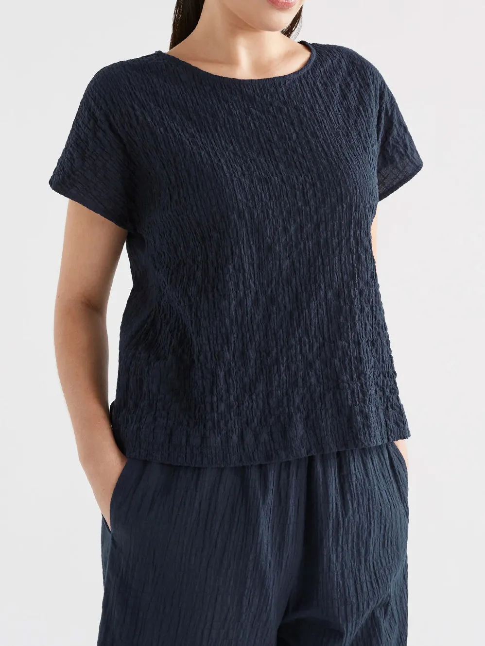 ELK HUVET TOP sold by ENNI