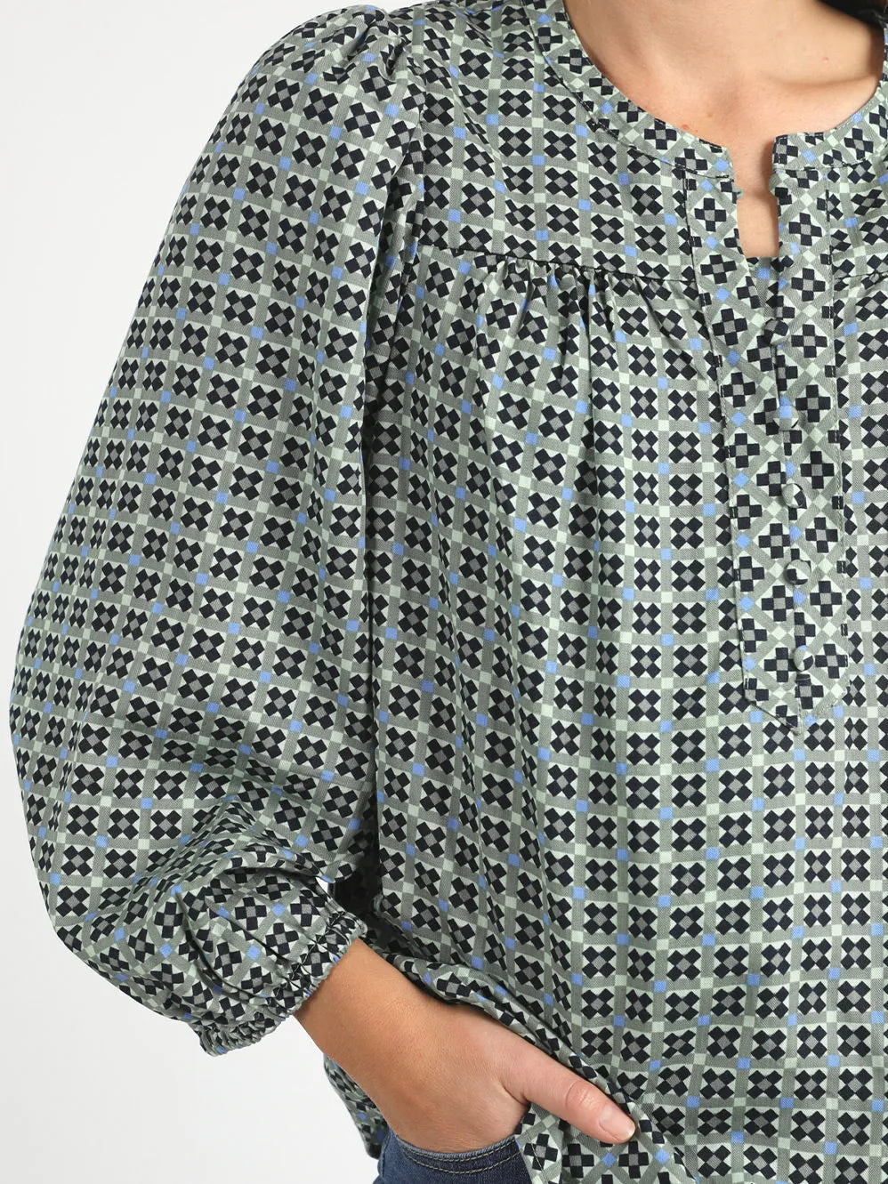 ELM TILE GEO BLOUSE sold by ENNI product image thumbnail 3