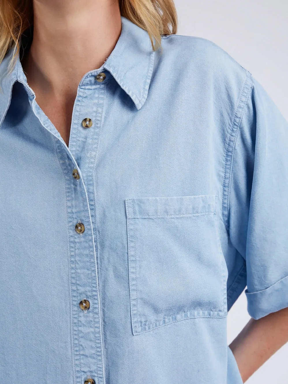 ELM BLISSFUL CHAMBRAY SHORT SLEEVE SHIRT sold by ENNI product image thumbnail 3