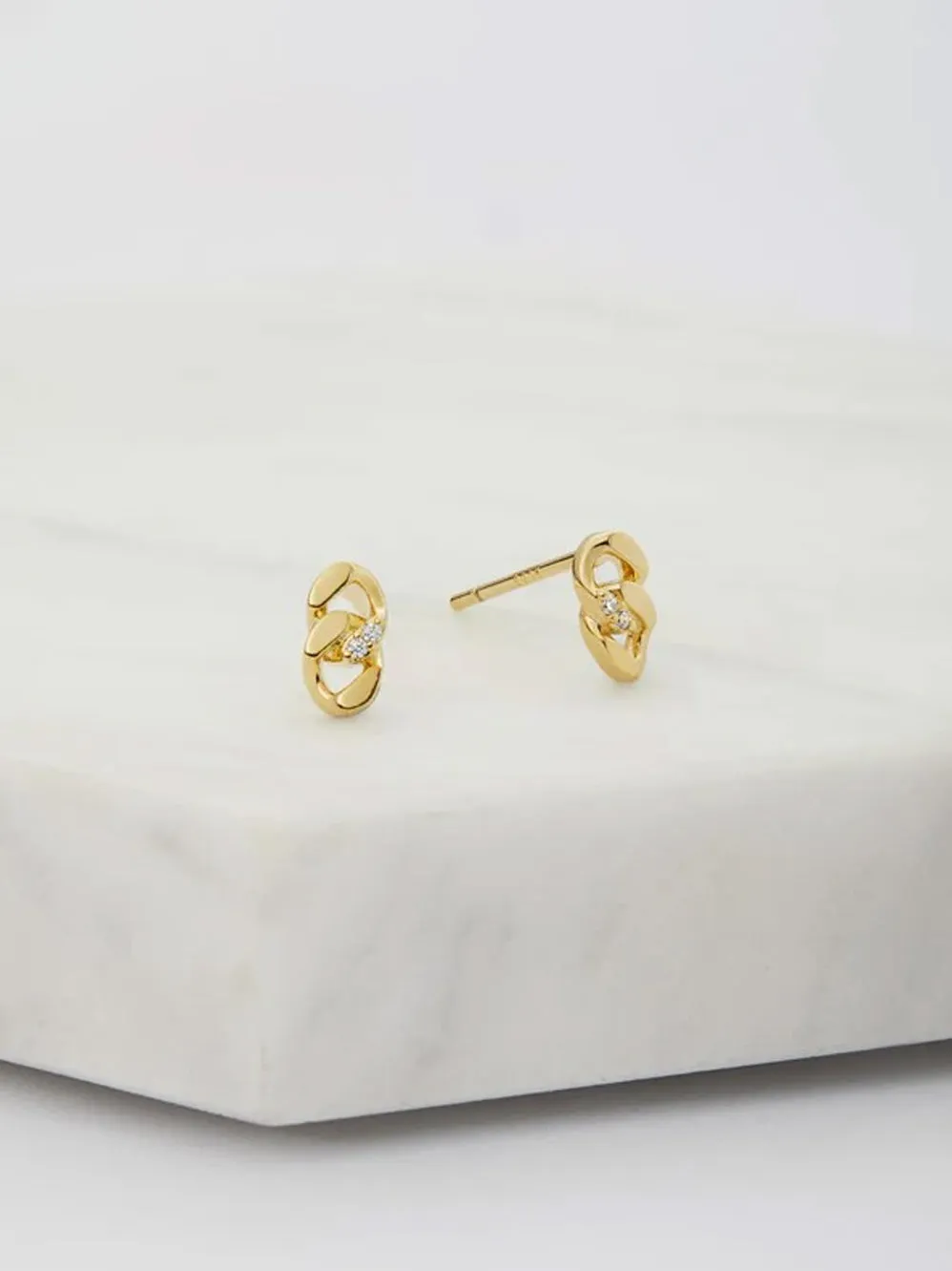 ZAFINO GRACE STUD sold by ENNI