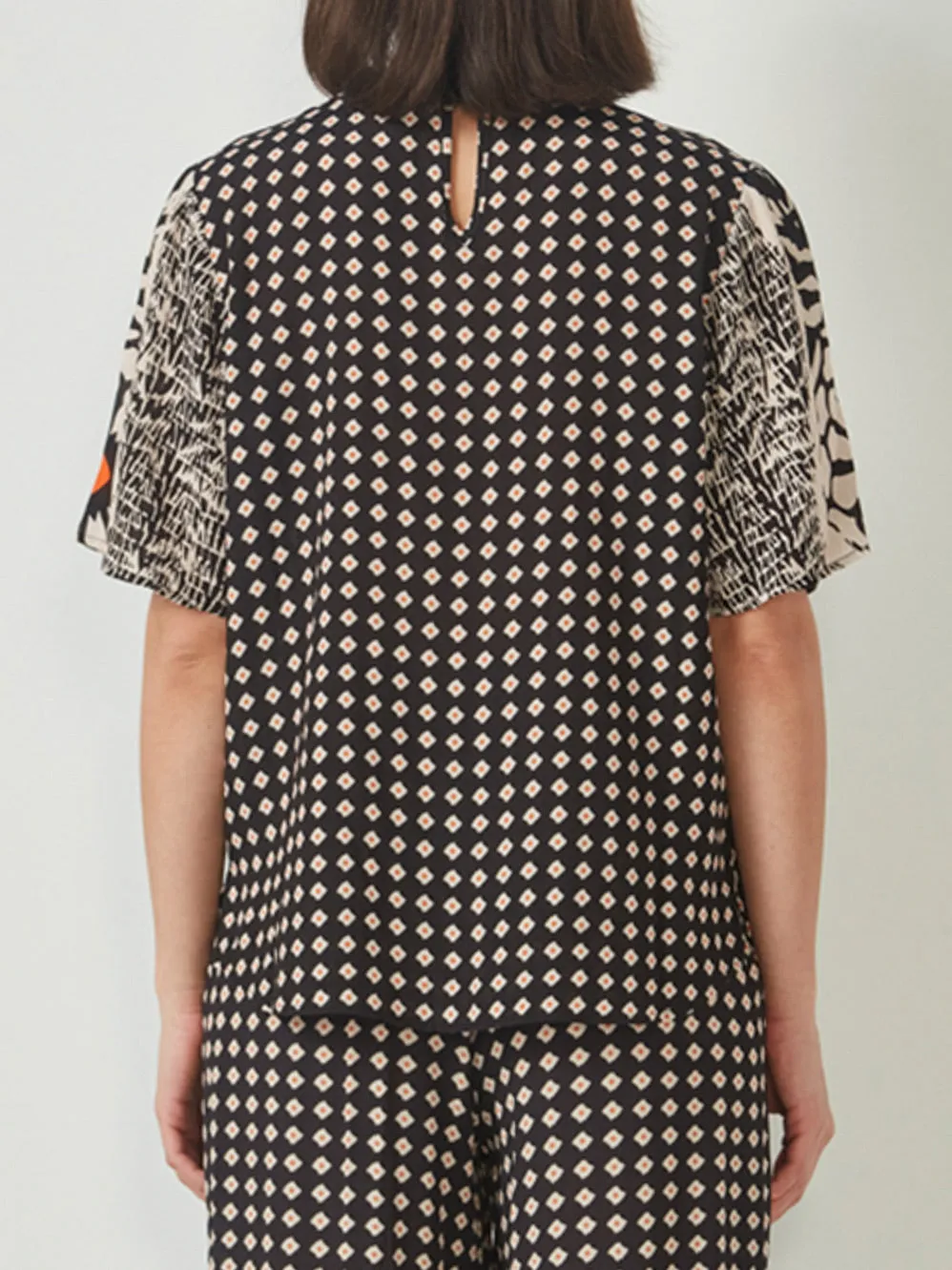 VERGE INSPIRE TOP sold by ENNI product image thumbnail 4