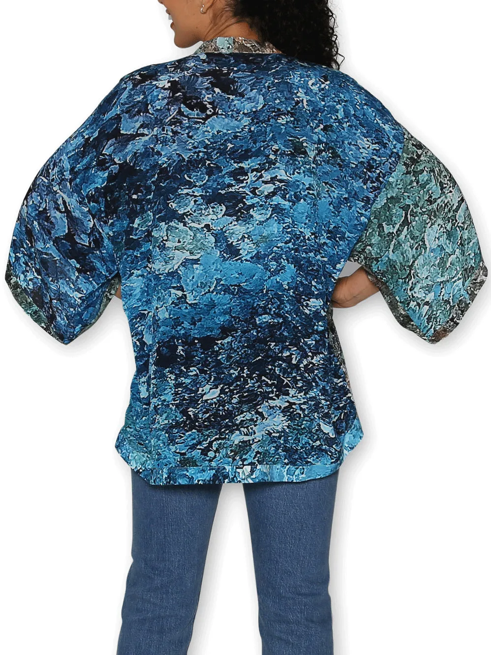 THE ARTISTS LABEL CINQUE TERRE DREAMING SILK KIMONO sold by ENNI product image thumbnail 3