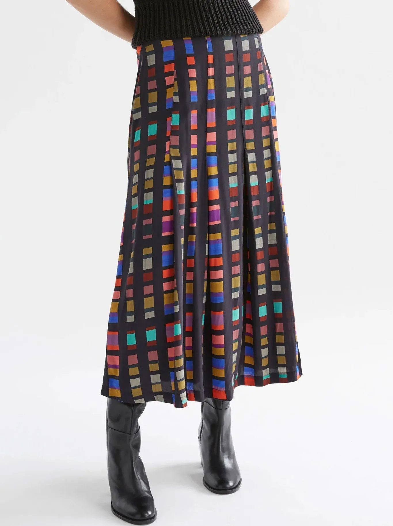 ELK KIRA SKIRT sold by ENNI product image thumbnail 3
