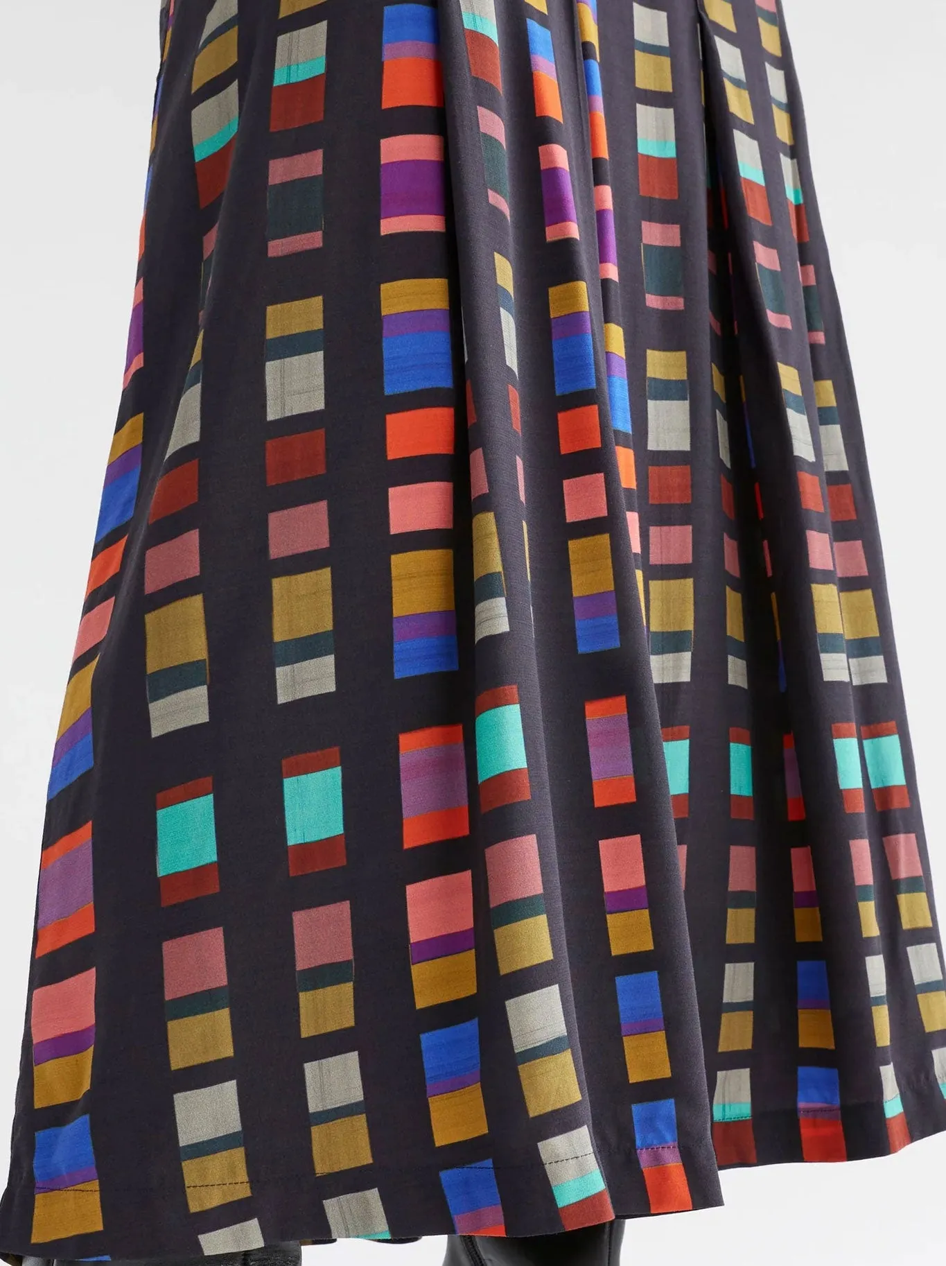 ELK KIRA SKIRT sold by ENNI product image thumbnail 4