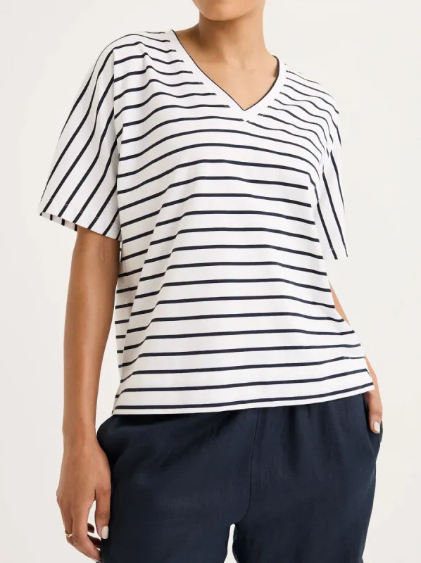 YARRA TRAIL CARBON STRIPED TEE sold by ENNI