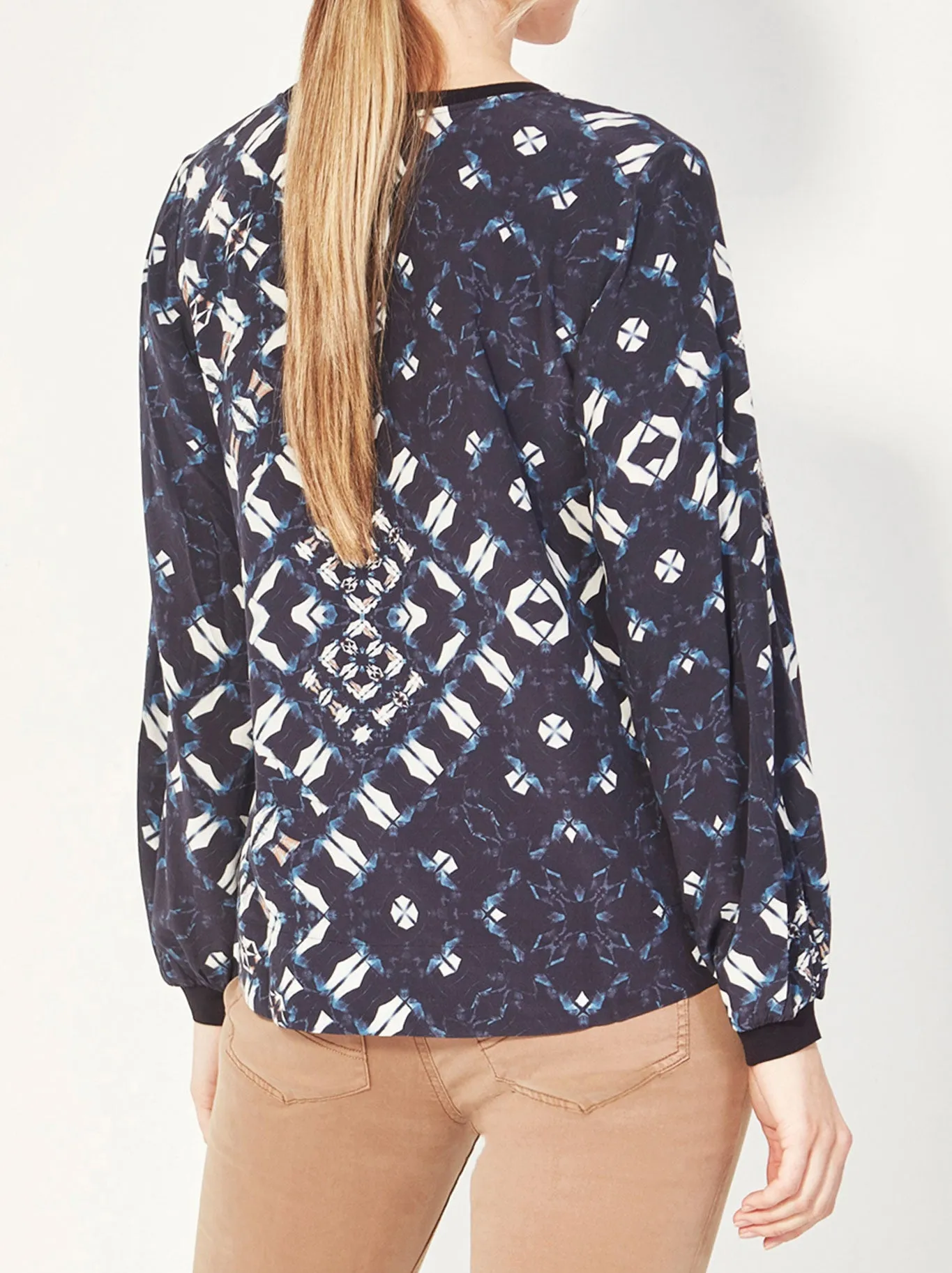 VERGE AMBLE SHIRT sold by ENNI product image thumbnail 2