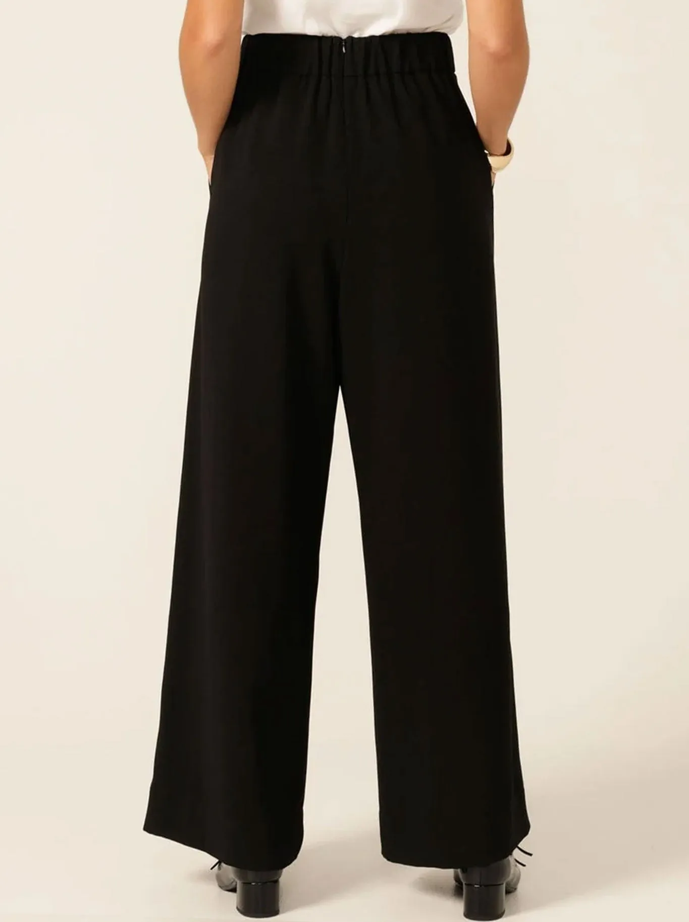 SACHA DRAKE PLEATED TROUSER sold by ENNI product image thumbnail 3