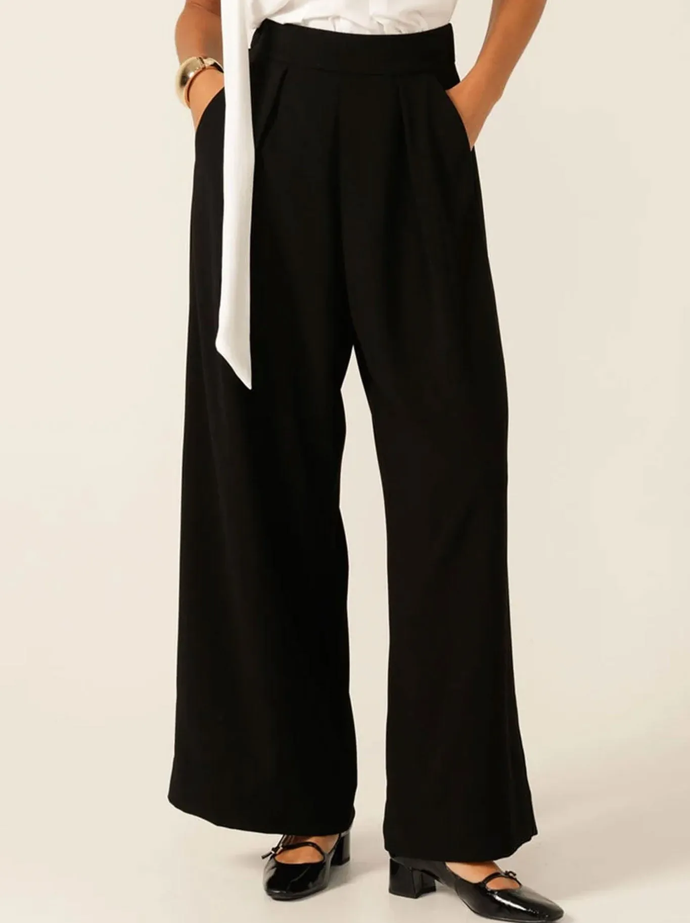SACHA DRAKE PLEATED TROUSER sold by ENNI
