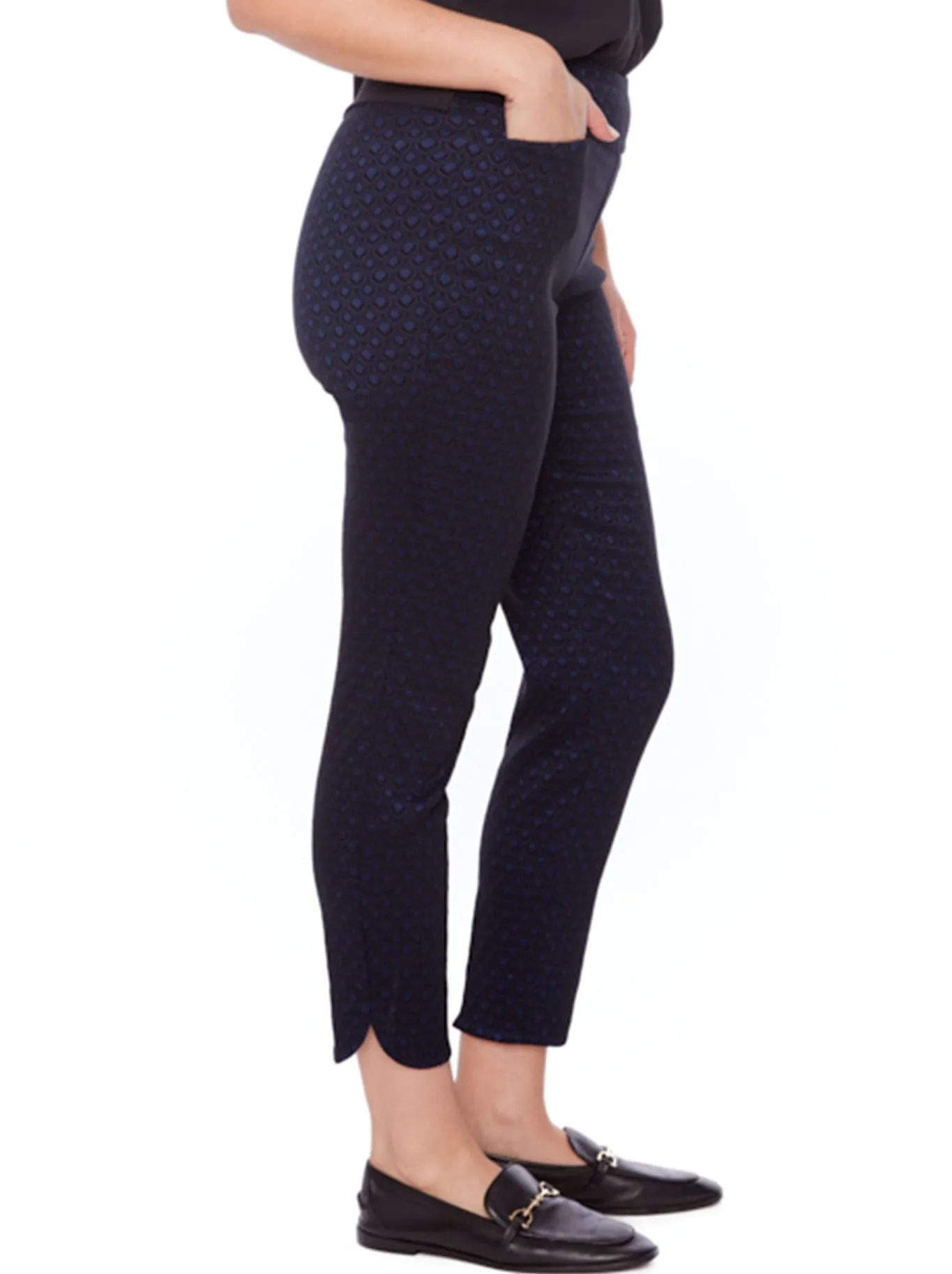 UP! 28" PETAL-SLIT TECHNO ANKLE PANT sold by ENNI product image thumbnail 2