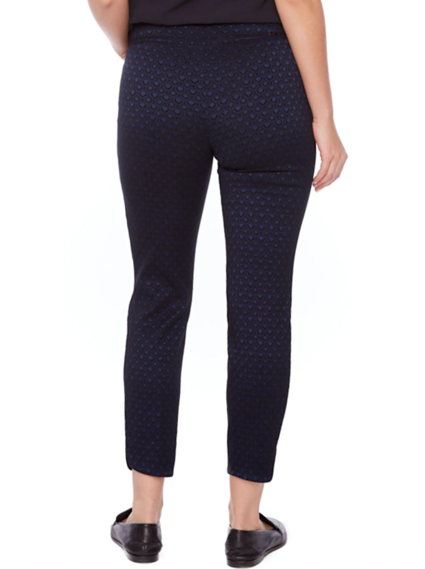 UP! 28" PETAL-SLIT TECHNO ANKLE PANT sold by ENNI product image thumbnail 3