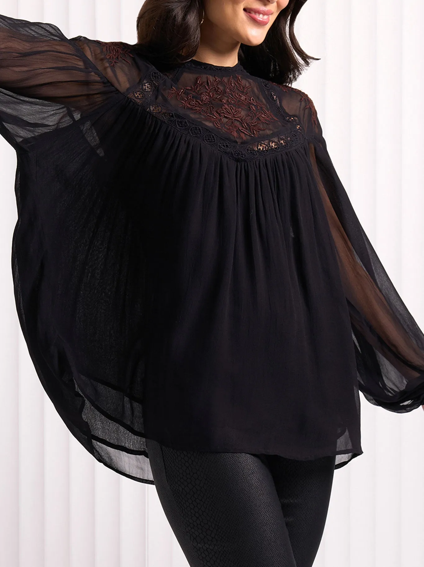 FOIL BEAD FANCY TOP sold by ENNI product image thumbnail 3