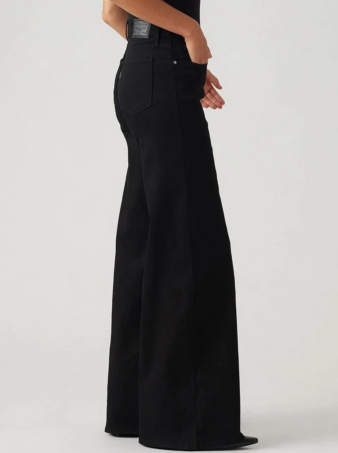 LEVI'S 318 SHAPING WIDE LEG JEAN sold by ENNI product image thumbnail 2