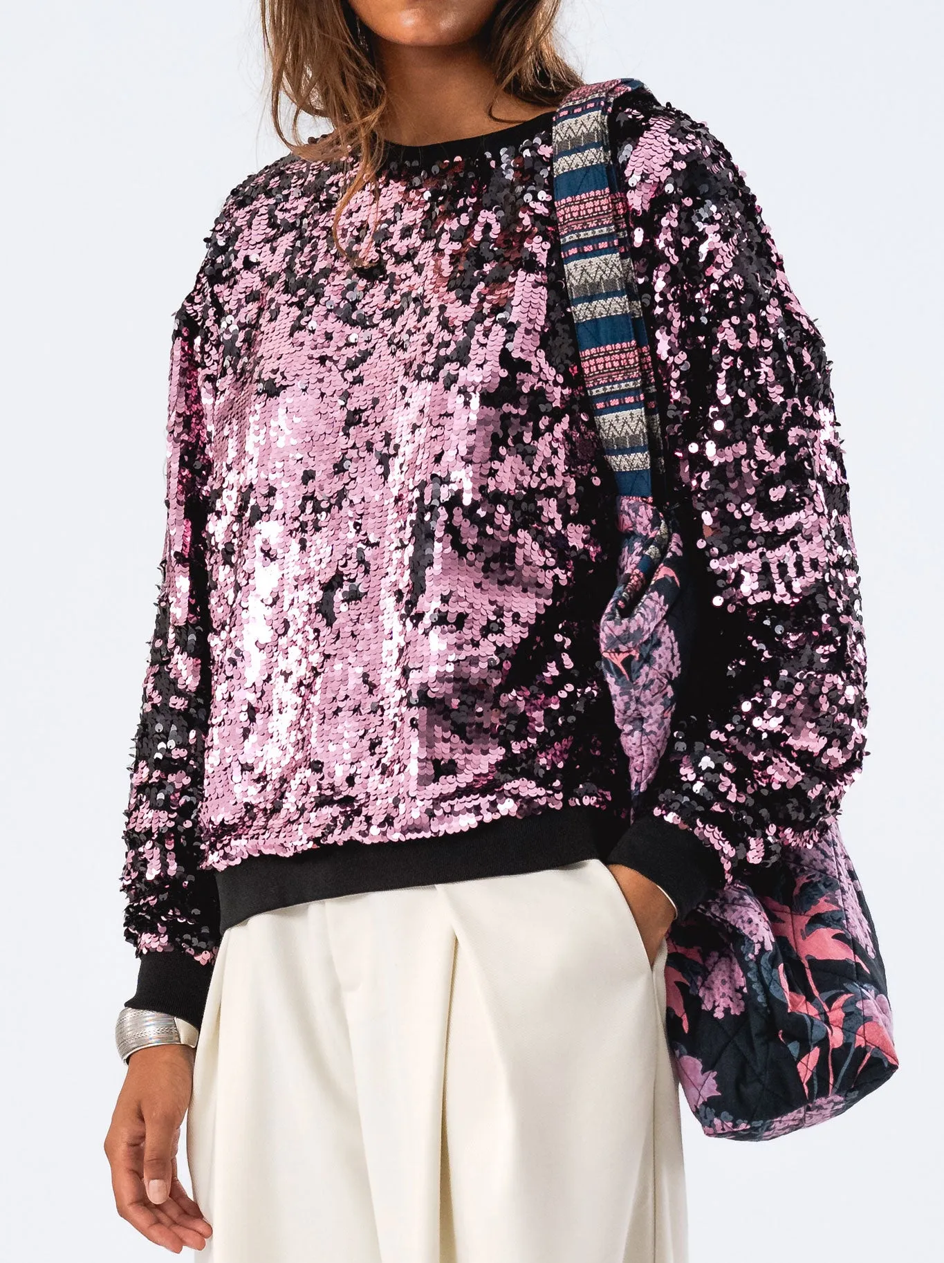 LOLLYS LAUNDRY CALIFORNIALL SWEATSHIRT sold by ENNI