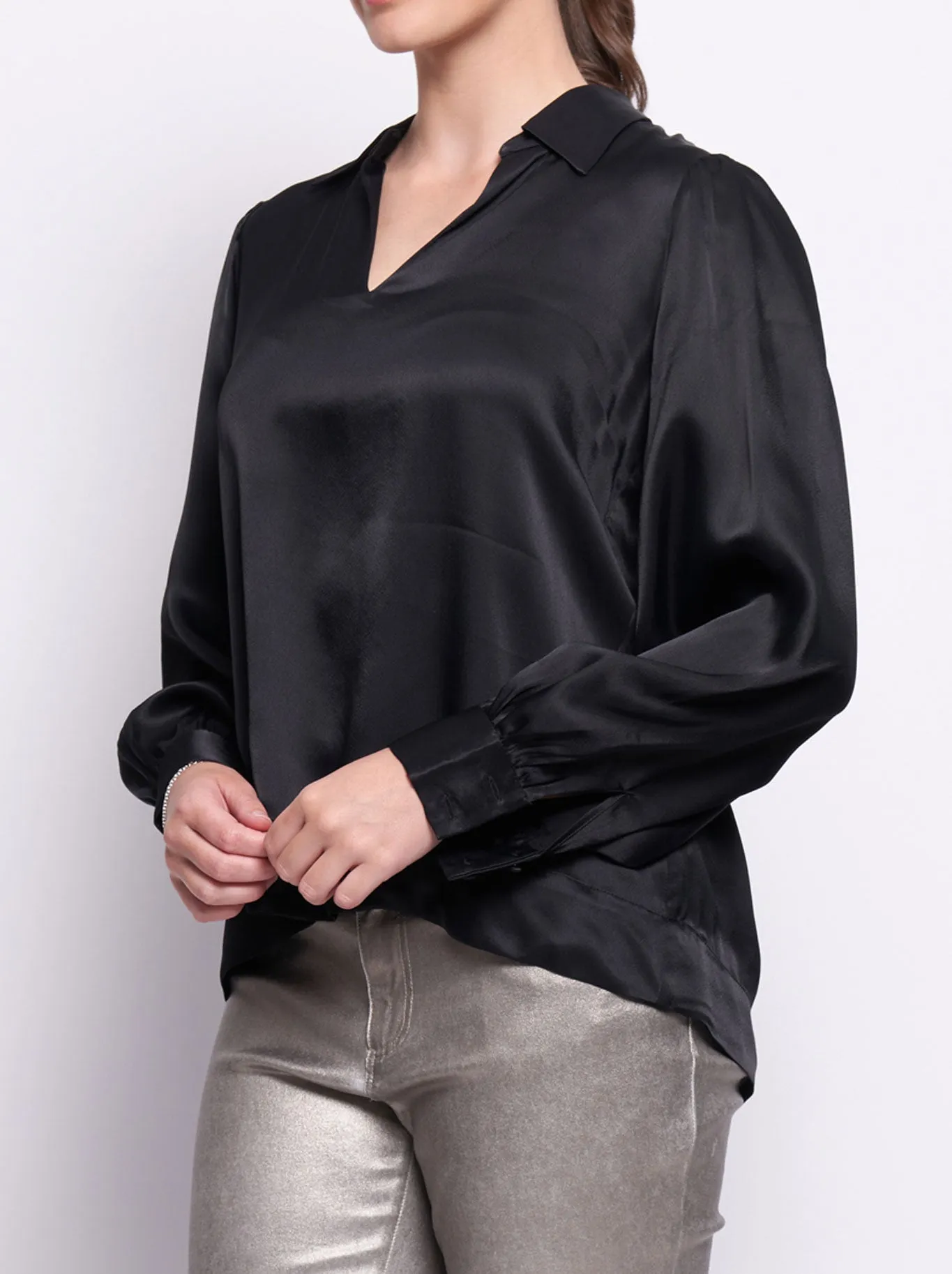 FOIL MAKE A STATEMENT BLOUSE sold by ENNI product image thumbnail 2